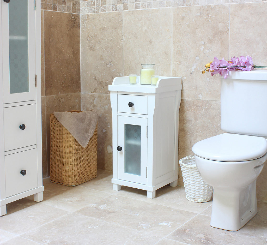 Tips to Maintain a Clean House clean house